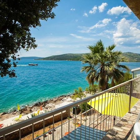 Villa Amarela Seget Vranjica Kültér fotó