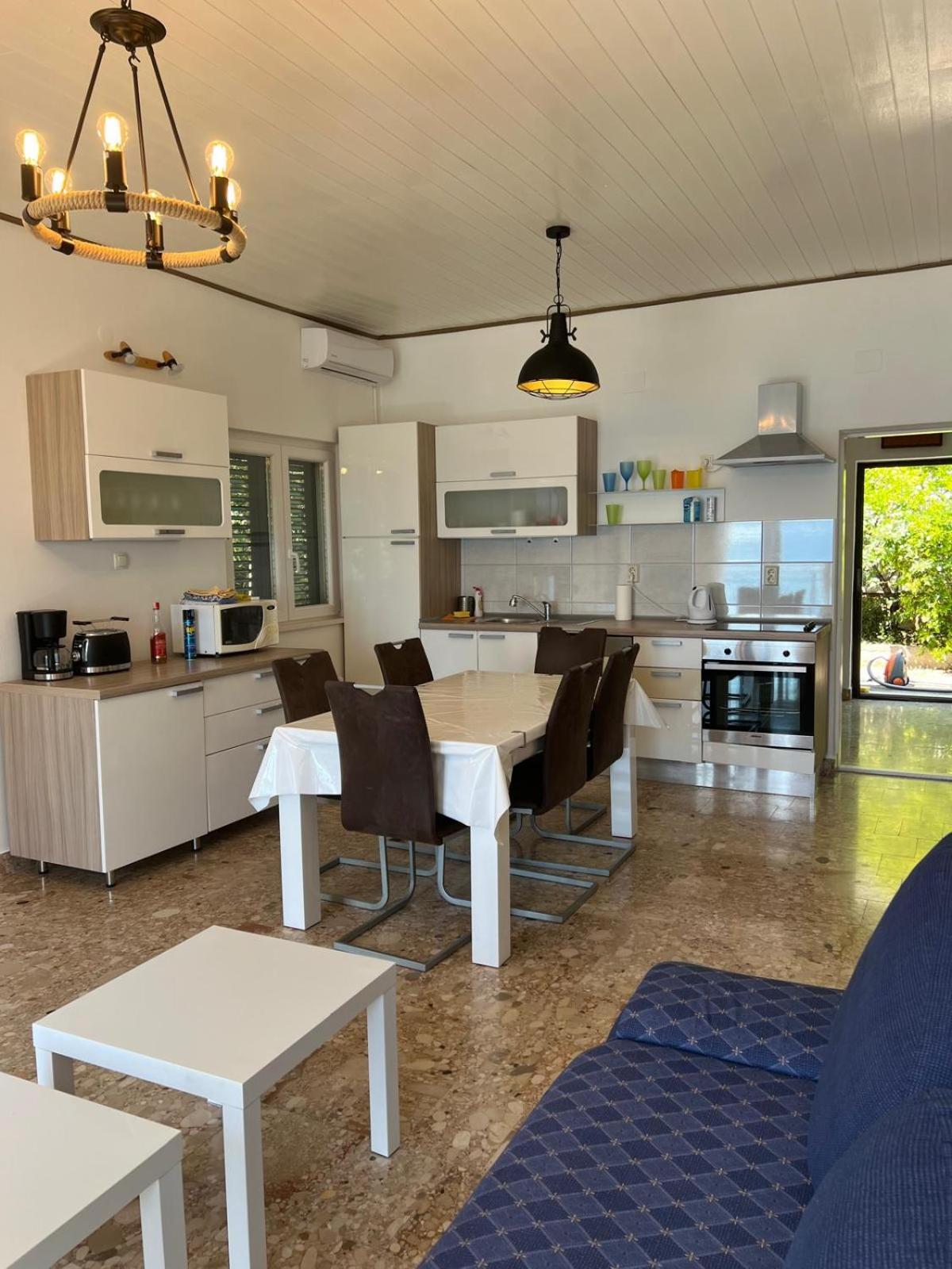 Villa Amarela Seget Vranjica Kültér fotó