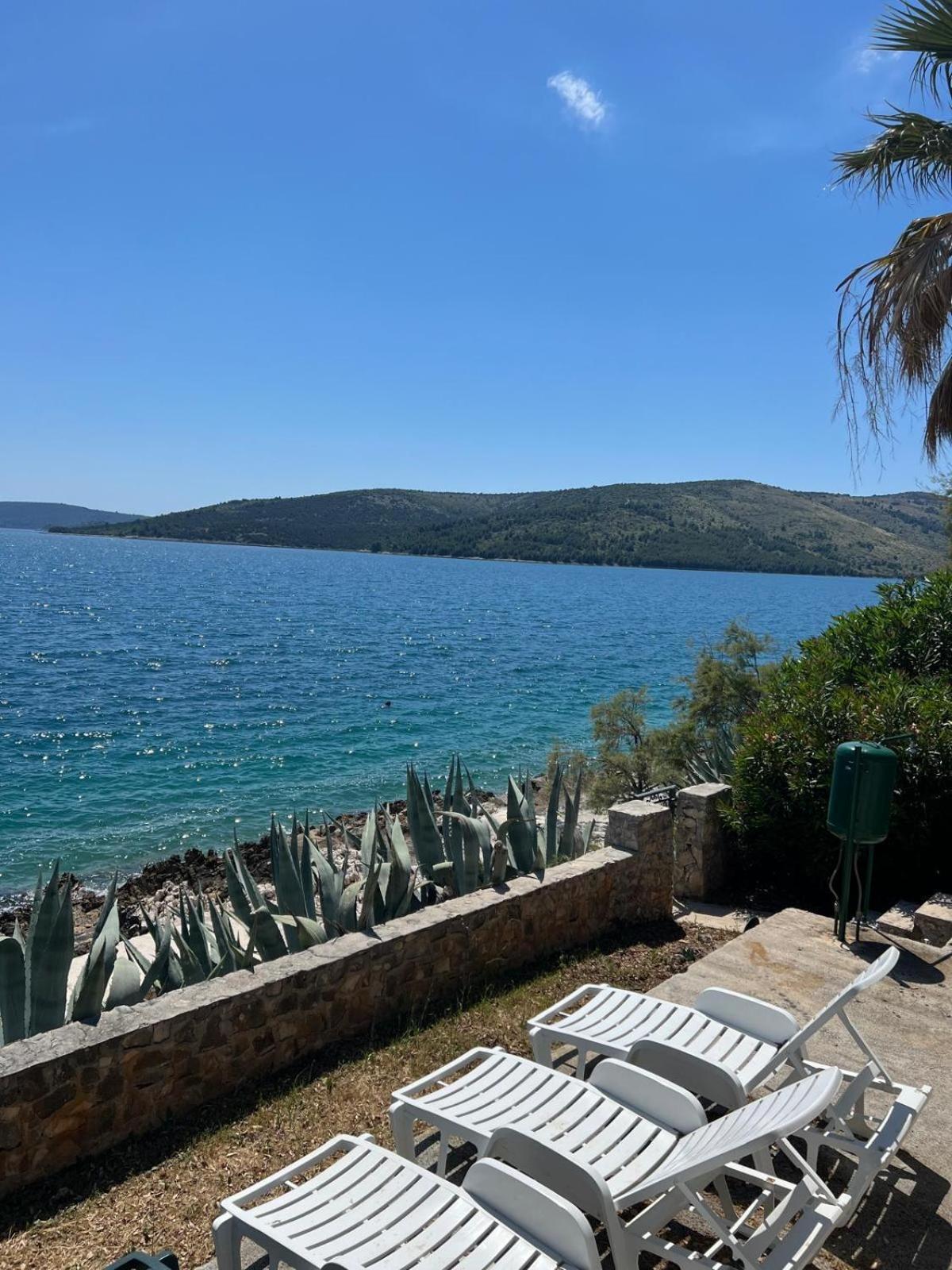 Villa Amarela Seget Vranjica Kültér fotó