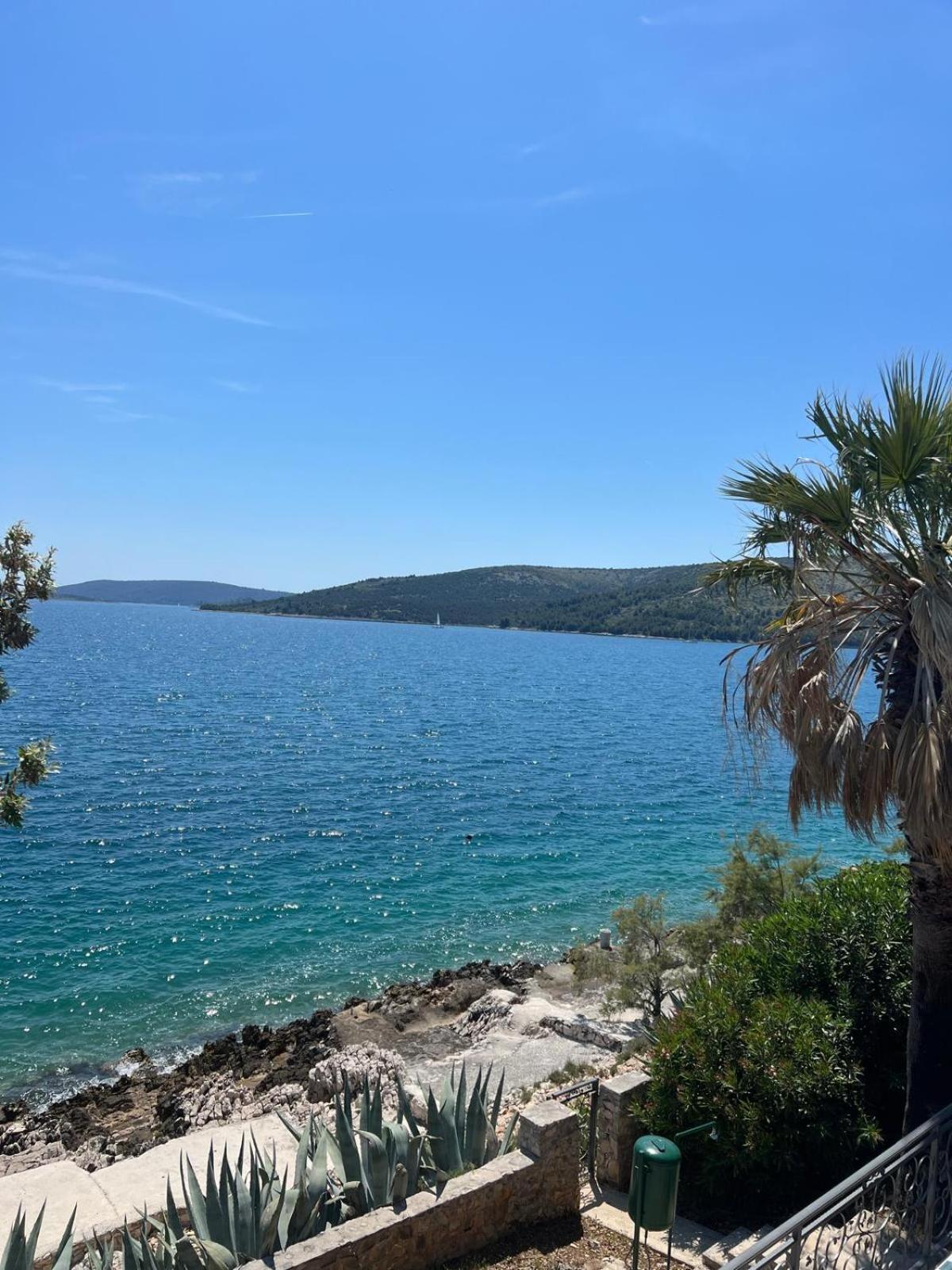 Villa Amarela Seget Vranjica Kültér fotó