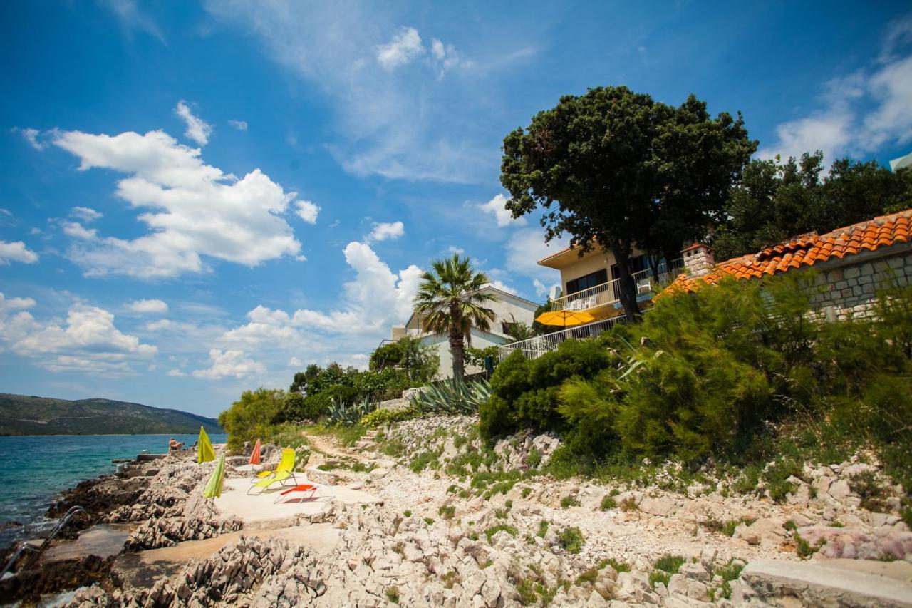 Villa Amarela Seget Vranjica Kültér fotó